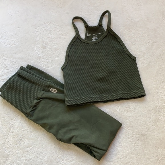 COPY - 🌺free people good karma legging happiness run set - Picture 5 of 10